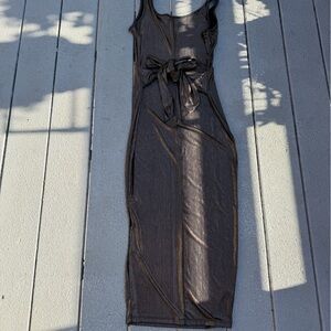 Elegant vintage Black/GoldSleeveless Dress with Bow
